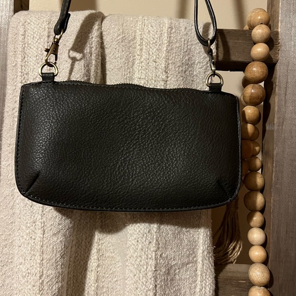 Joy Susan vegan Mini Crossbody Wristlet Clutch in shadow grey - Picture 10 of 11